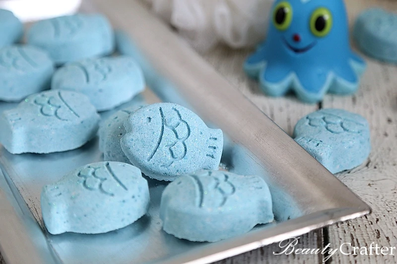 Fish Bath Bombs: DIY Bath Fizzies - Beauty Crafter