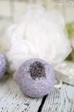 Oatmeal Lavender Bath Bomb