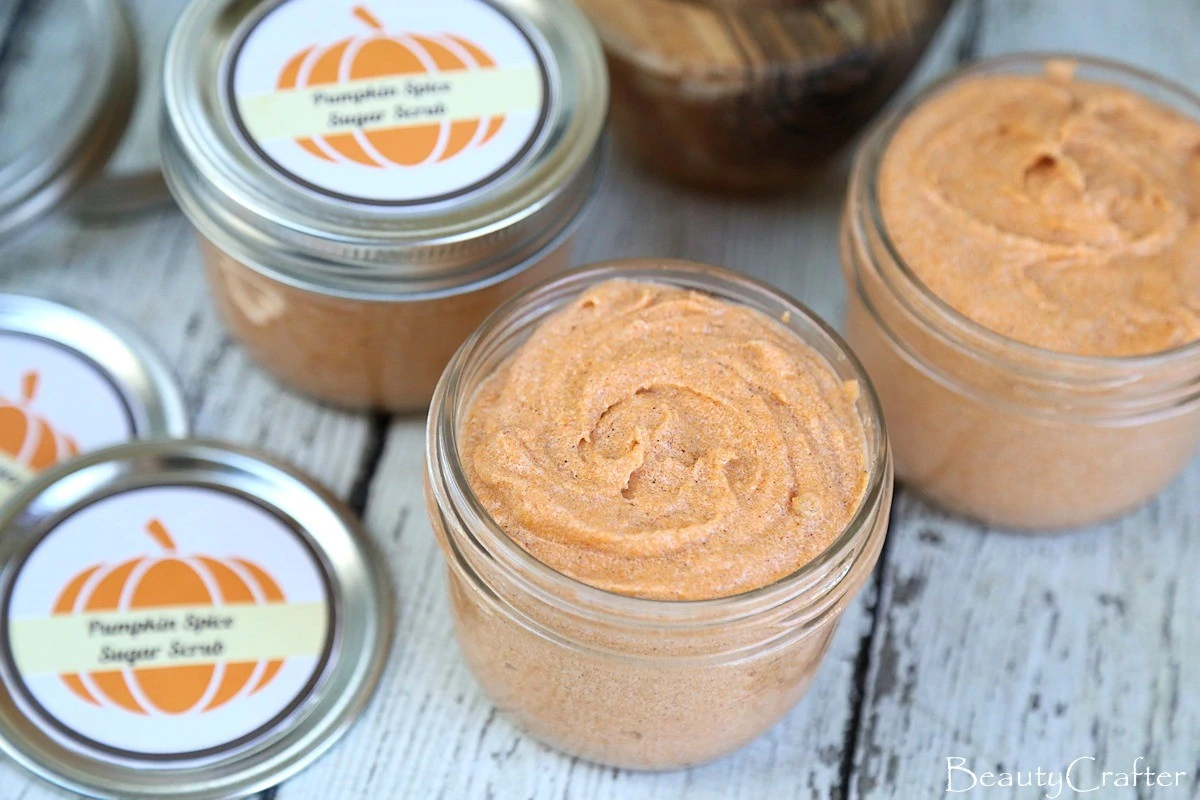 DIY Pumpkin Spice Brown Sugar Body Scrub