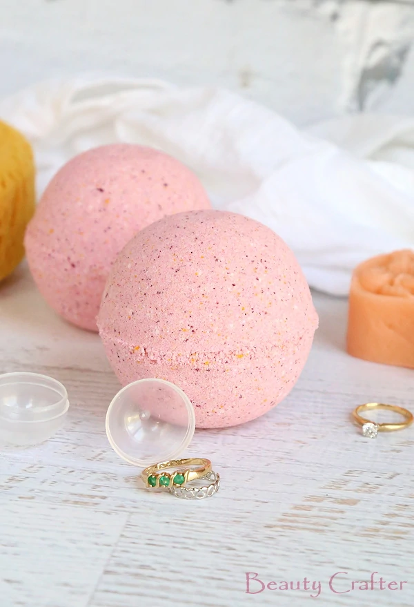 Bath Bombs with Rings Inside 