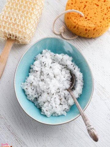 Salt Scrub Recipes and Benefits for Skin