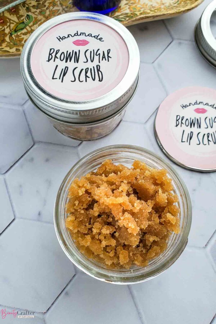 DIY lip scrub